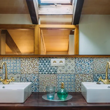 Mas - Exclusive With Private Pool